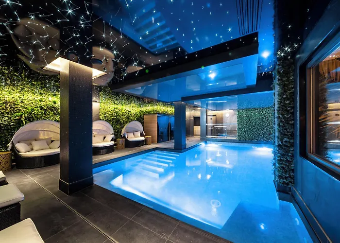 Hotel Voco Strasbourg Centre - The Garden By Ihg